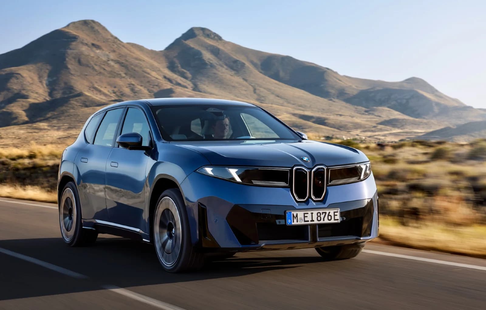 BMW iX3 în timpul unui test de autonomie extinsă
