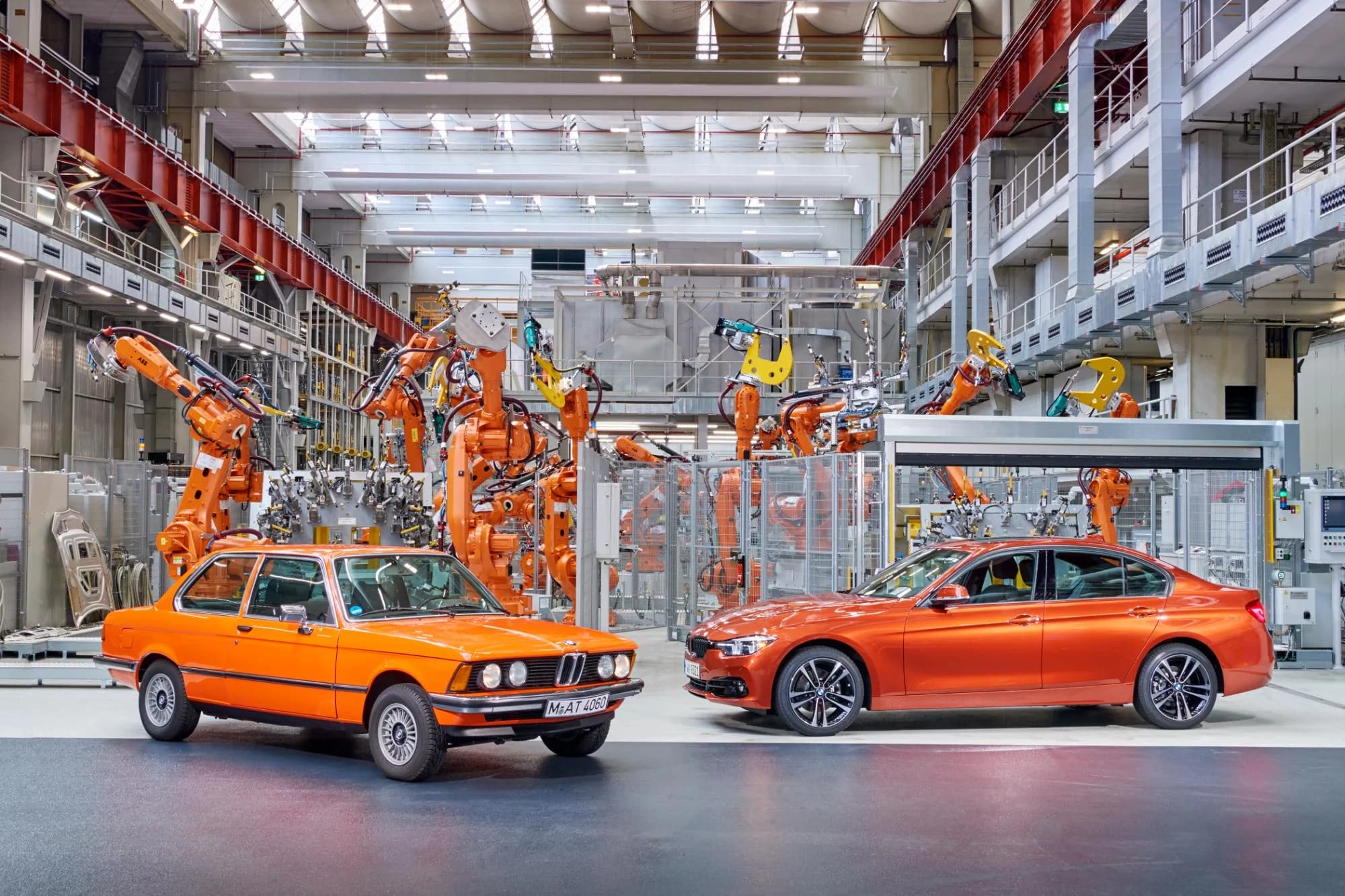 BMW sărbătorește 50 de ani de producție a Seriei 3 în România