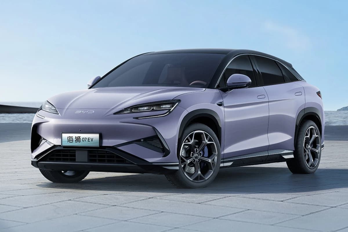 BYD rechemă aproximativ 90.000 de vehicule din cauza problemelor la baterie