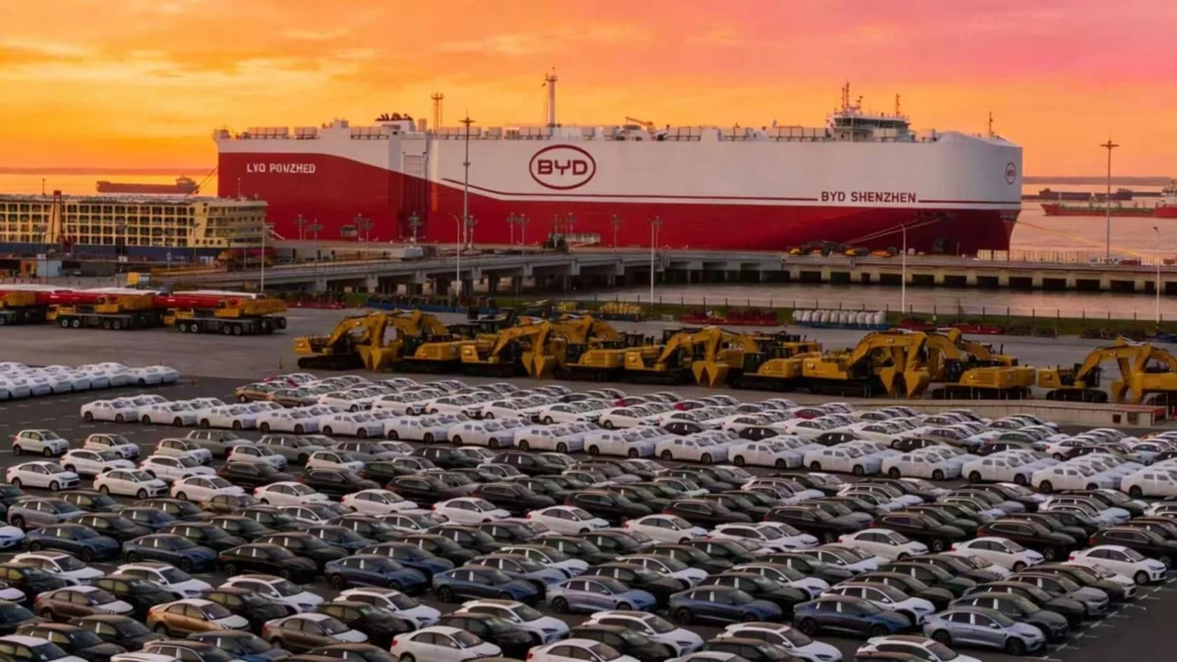 Automóviles BYD preparados para mercados exteriores