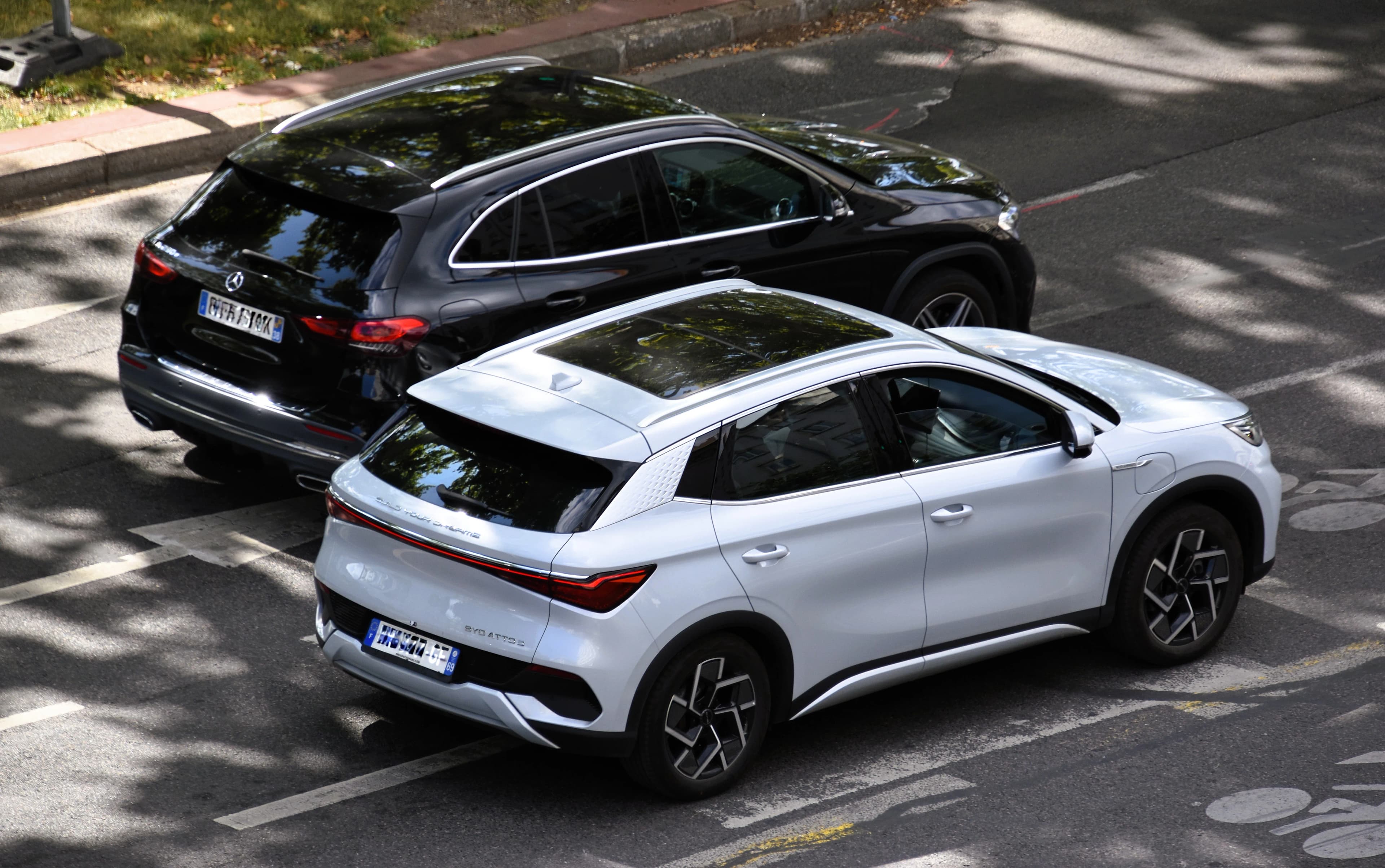 Ein BYD Atto 3 in Europa fotografiert