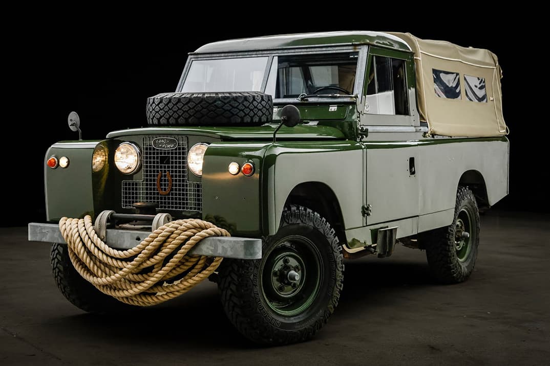 Land Rover 109 Series II de 1959, propiedad antes de Daniel Craig y Rachel Weisz
