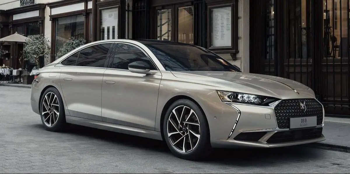 Prueba DS 9: lujo francés en berlina grande