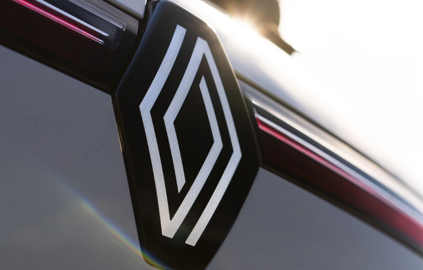 Evoluție importantă în industria auto locală