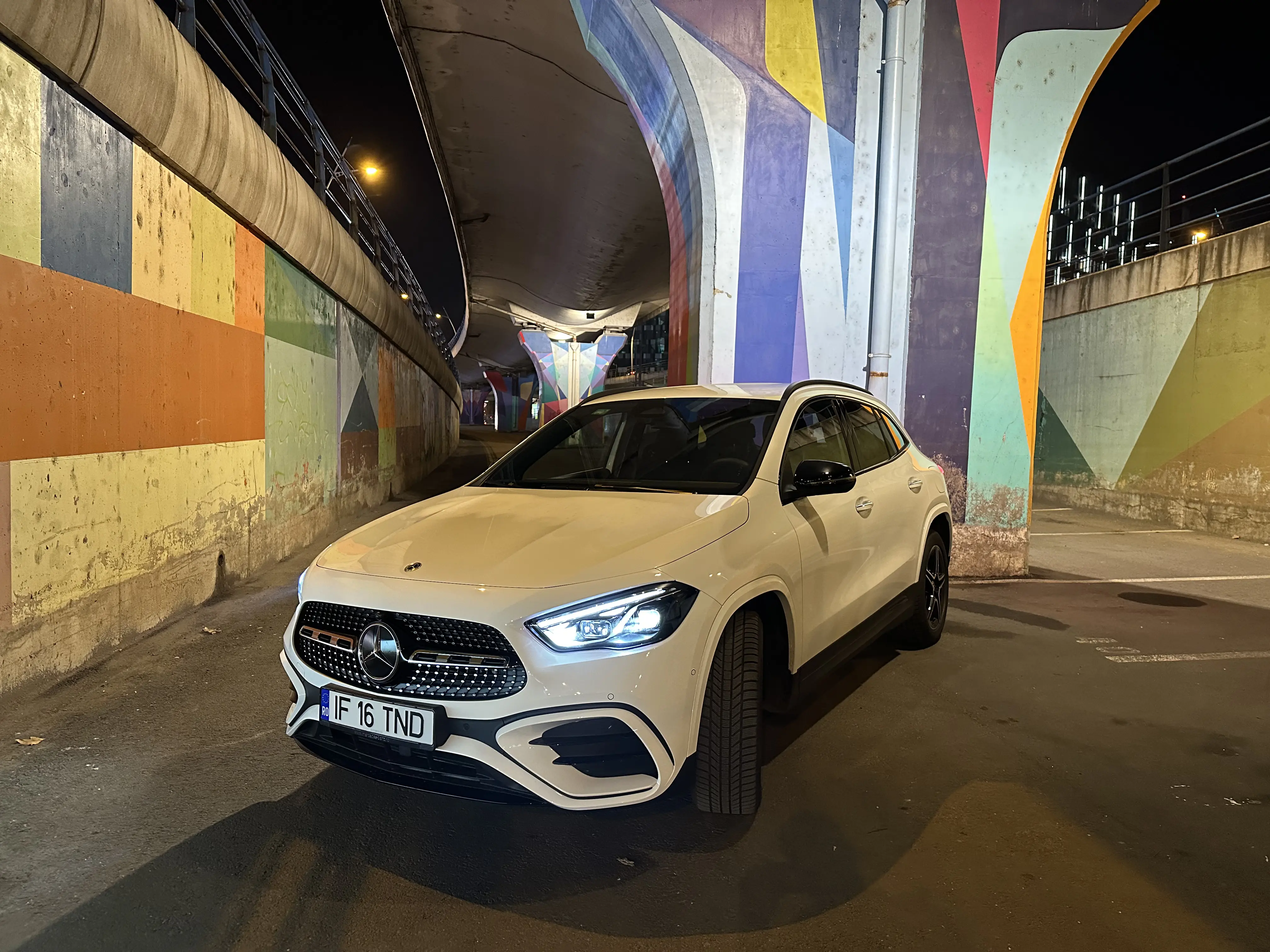Mercedes-Benz GLA 250e test drive: the perfect hybrid SUV for the city