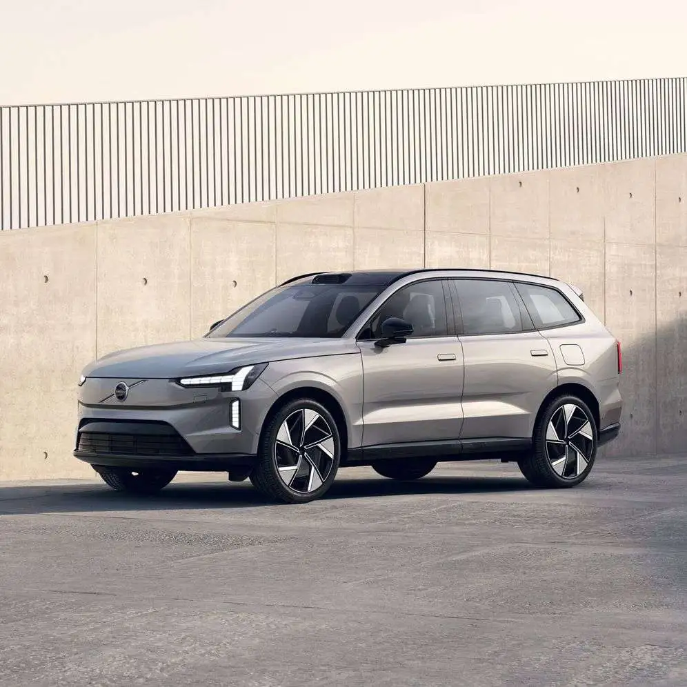 Volvo EX90 electric SUV