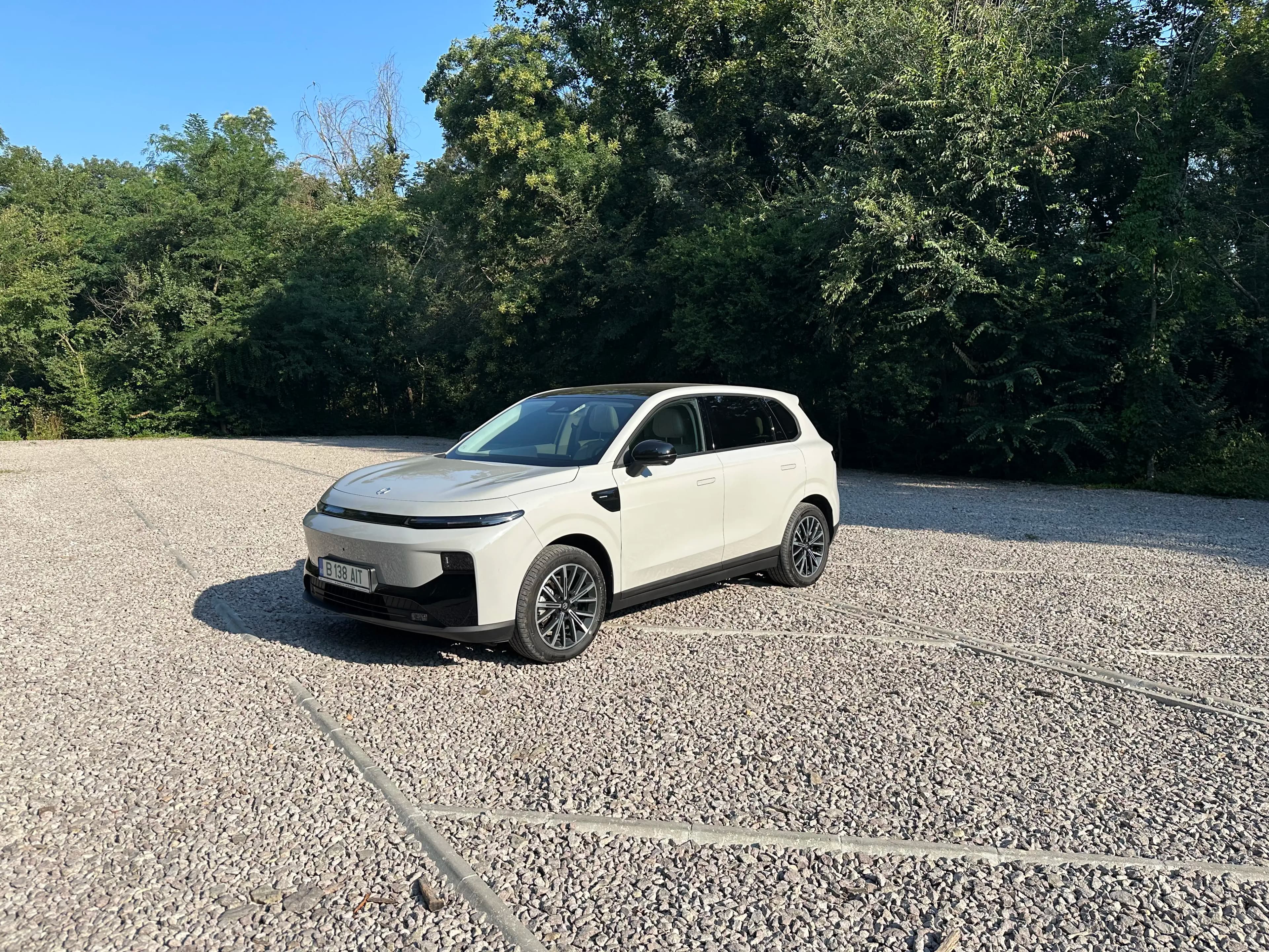 Leapmotor B10 EV test drive: range, Romania price and impressions