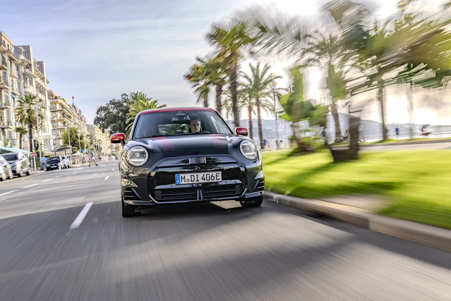 Mini a depășit 100.000 de mașini electrice livrate în 2025