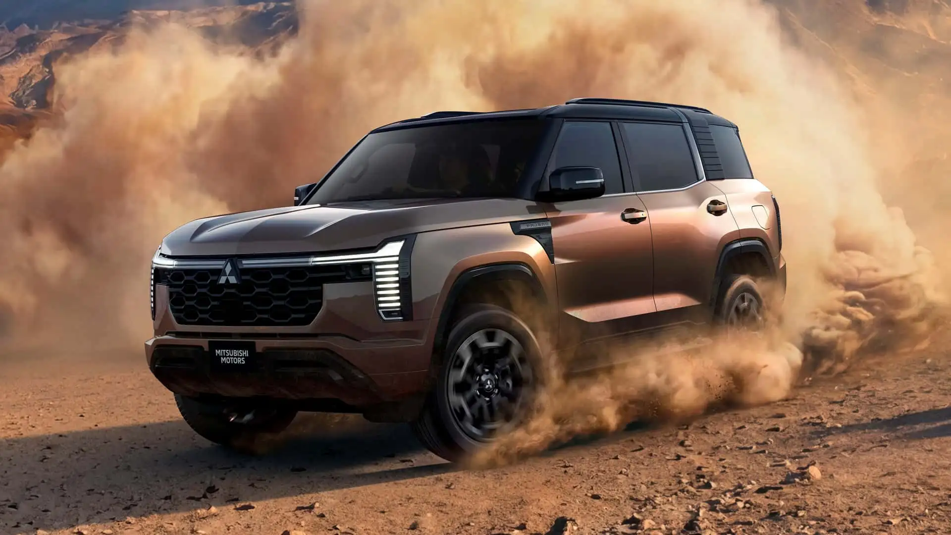 El nuevo Mitsubishi Pajero 2027 rodando por un trazado cubierto de polvo