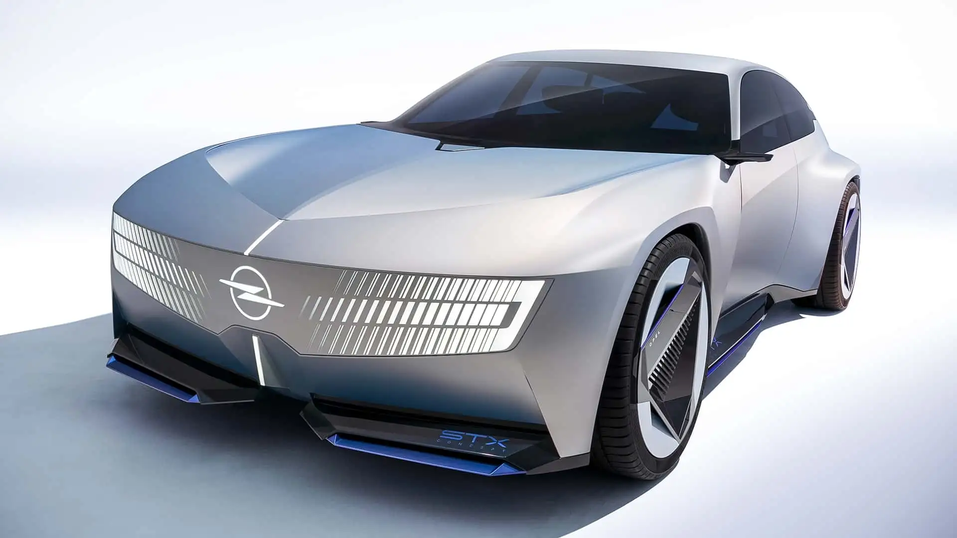 Conceptul electric Opel STX cu o caroserie de tip break