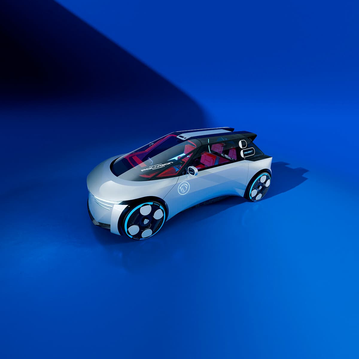 Peugeot Polygon Concept fotografiat din lateral-față