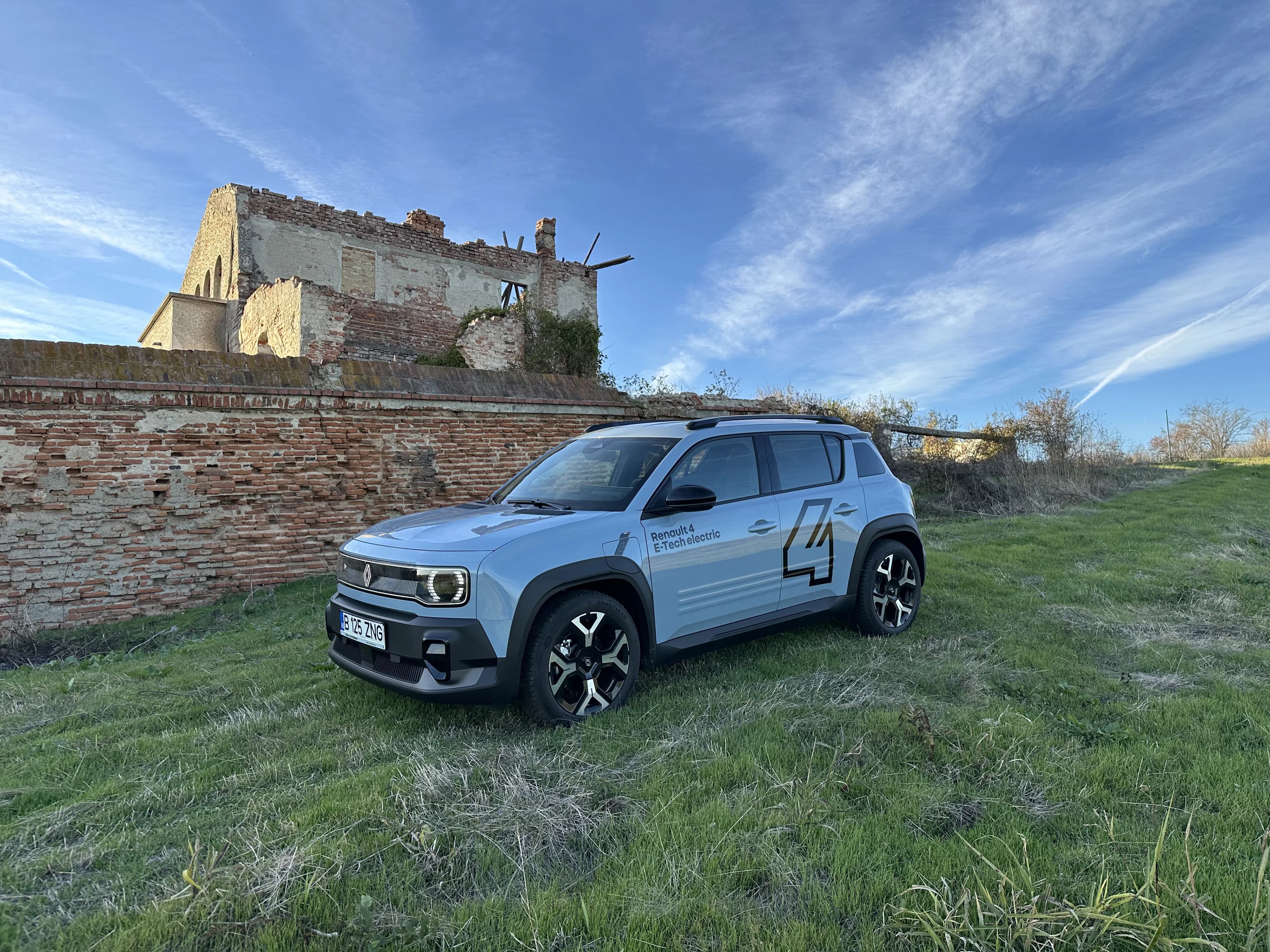 Creștere de 11% a vânzărilor de mașini noi în România în luna octombrie
