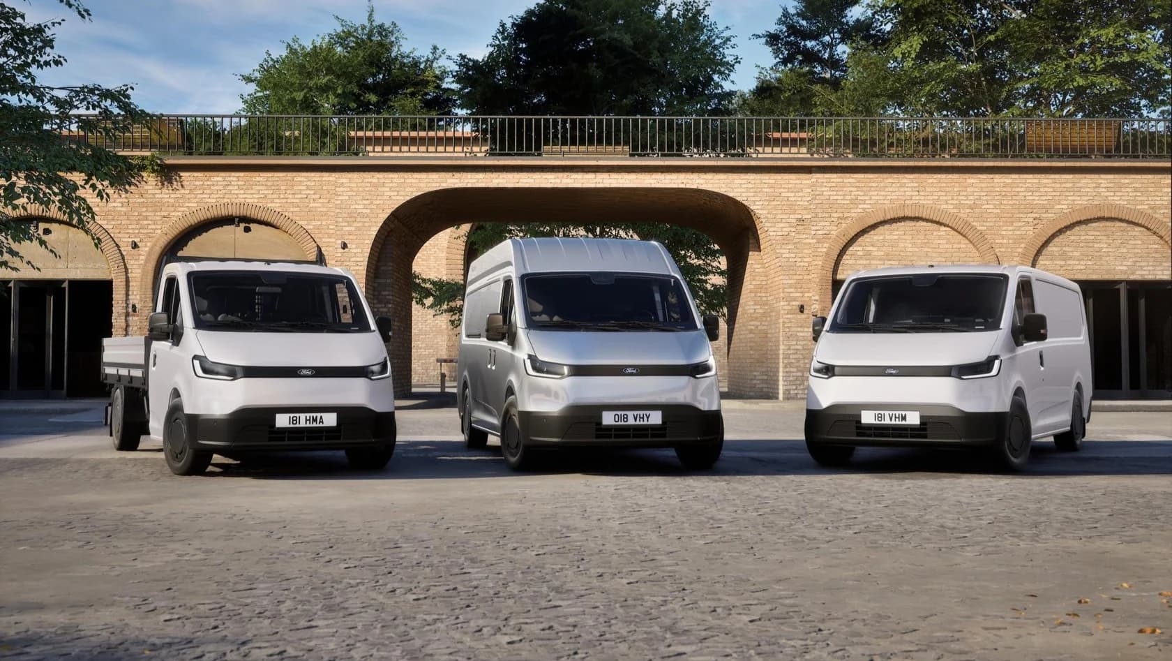 utilitară 100% electrică cu autonomie de până la 254 km
