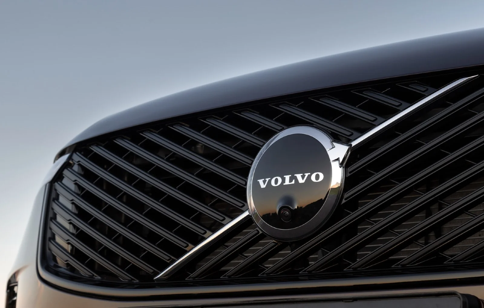 viitoarele modele vor include mai multe componente fabricate de Geely
