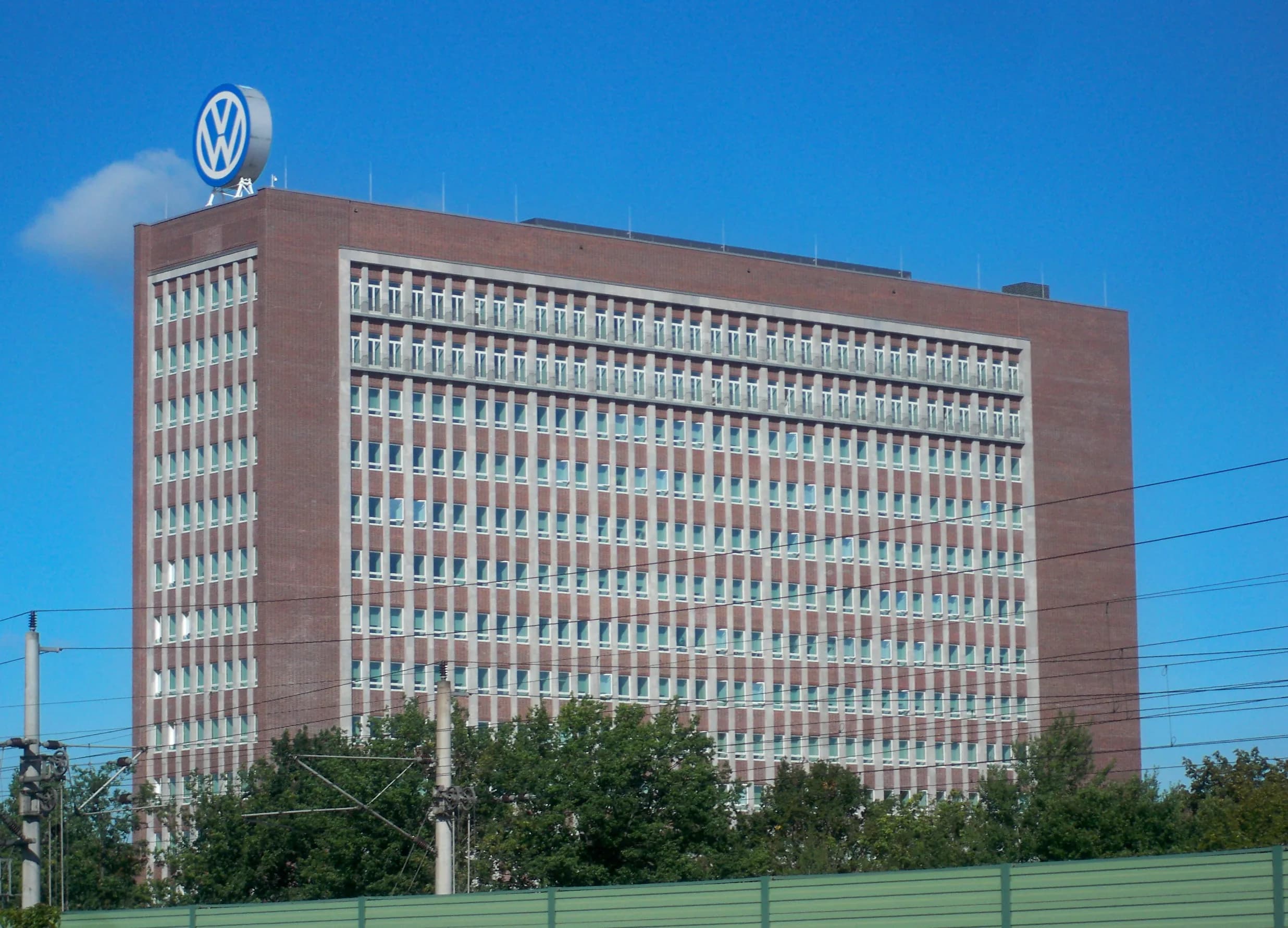 Sediul Volkswagen din Wolfsburg, Germania