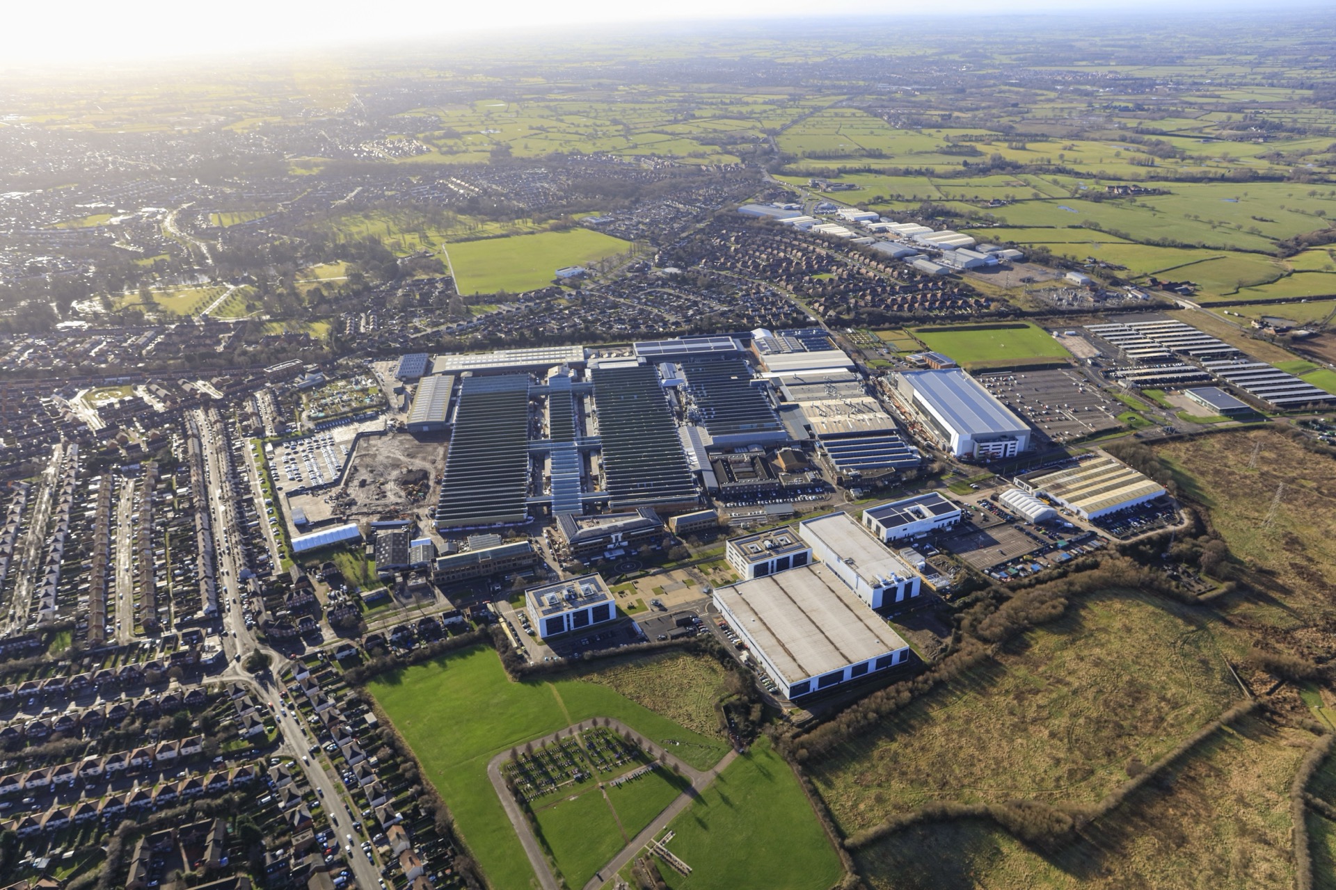 Ligne d’assemblage préparée pour la Bentley Torcal à l’usine de Crewe