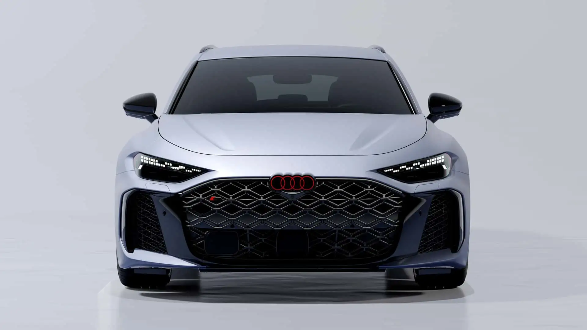 Side view of the Audi RS 5 Avant in the special Singapore colour scheme