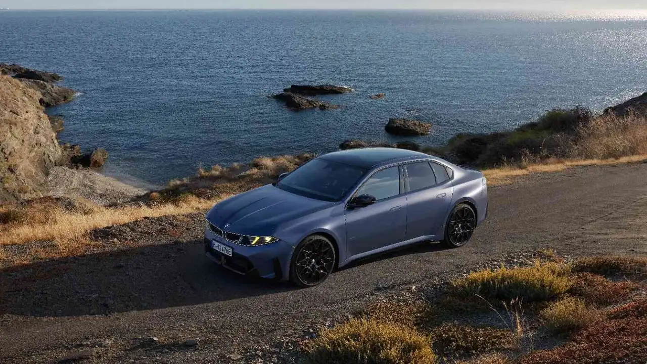 BMW i3 M60 2027 visto de frente