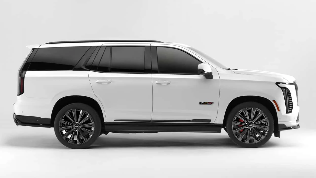 Vue latérale de la Cadillac Escalade-V Checo Pérez Edition
