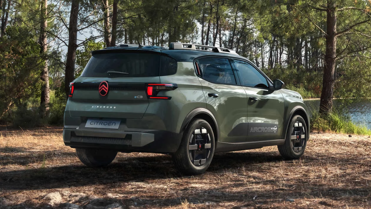 Vista posteriore della Citroën C3 Aircross OUTDOOR