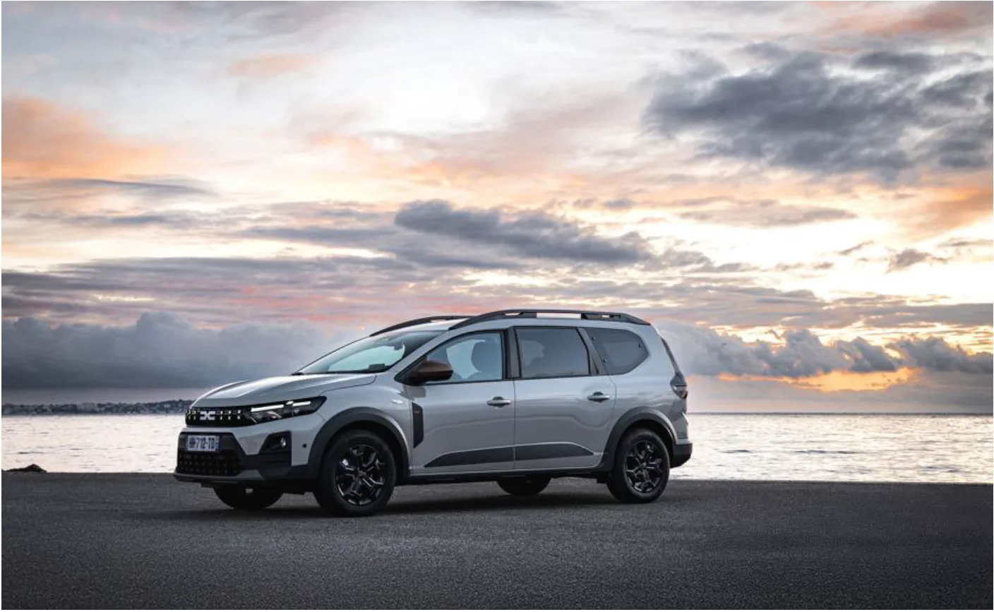 Updated Dacia Jogger photographed beside the sea