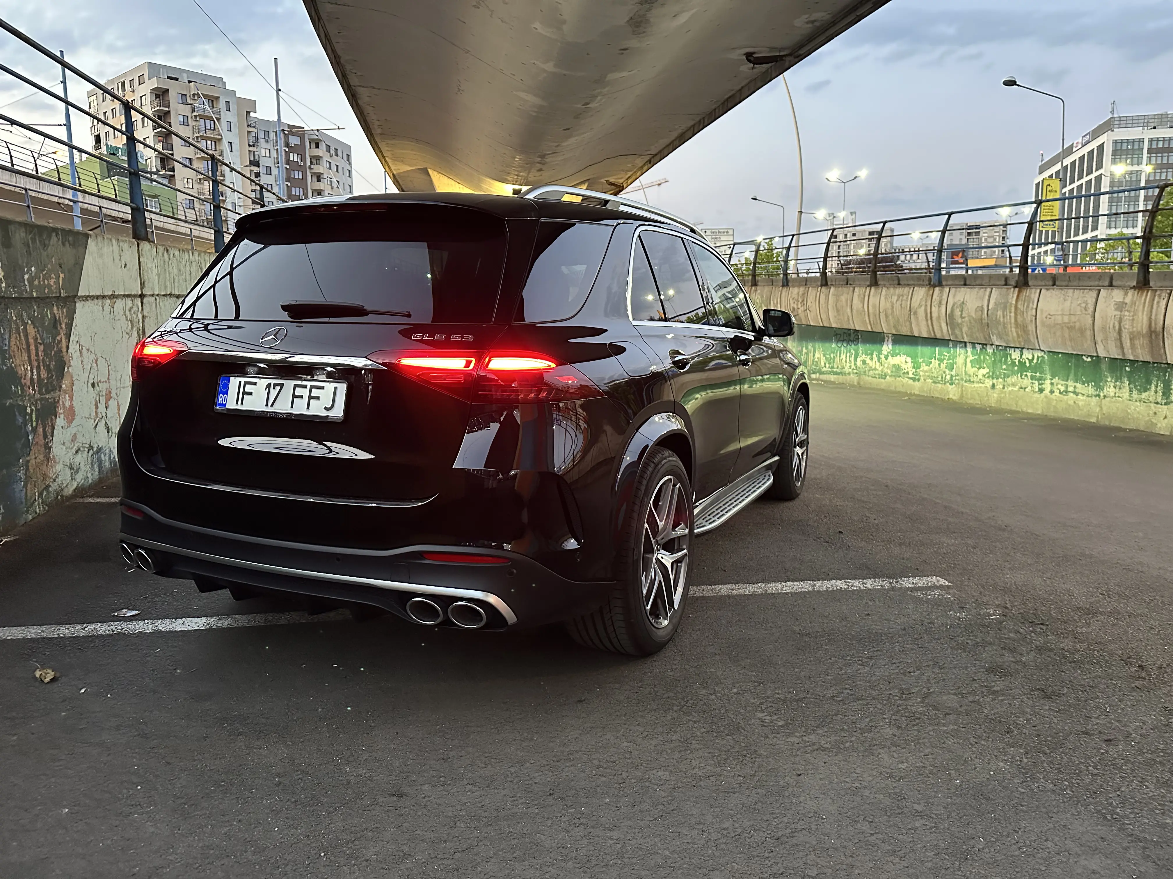 Mercedes-Benz GLE 53 AMG 2025 facelift test drive: surprises behind the wheel of a 435 hp SUV