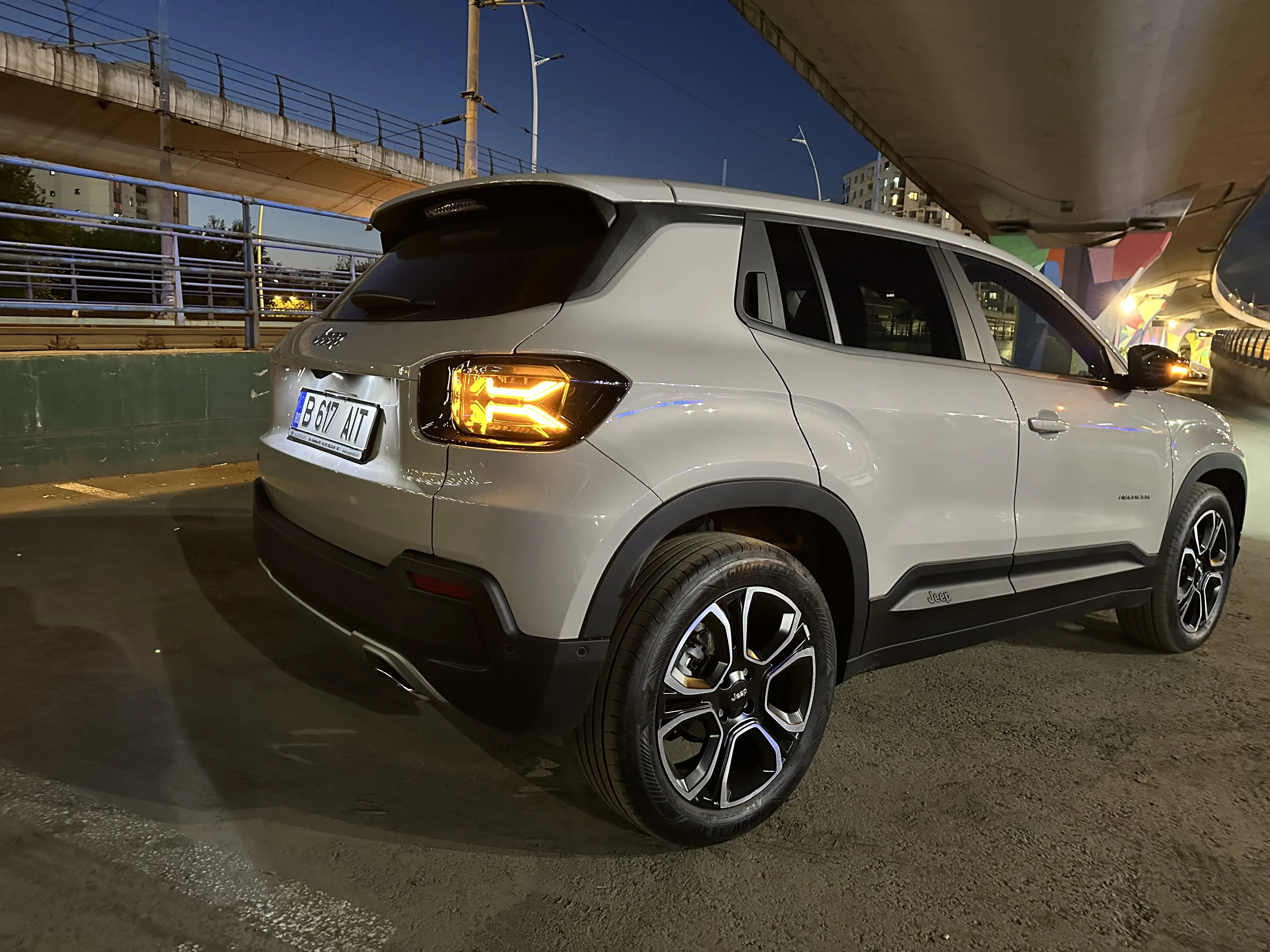 Jeep Avenger MHEV 2025 test drive: compact hybrid with Jeep DNA