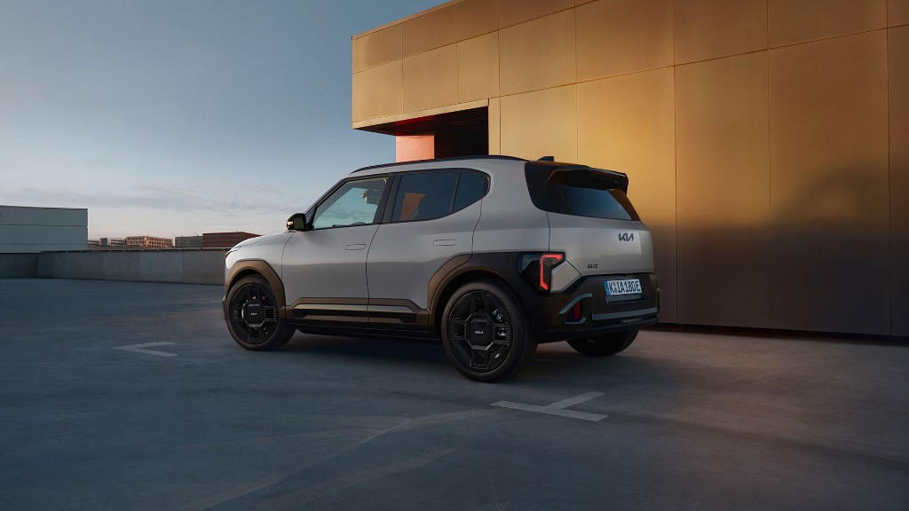 Kia EV2 Black-Line — vedere din spate