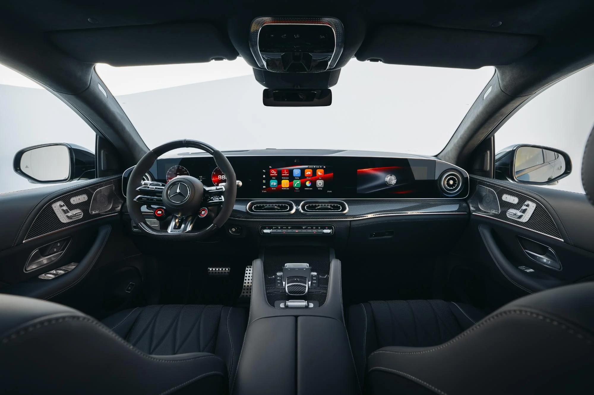 Mercedes-AMG lansează facelifturi pentru modelele AMG GLE și AMG GLS