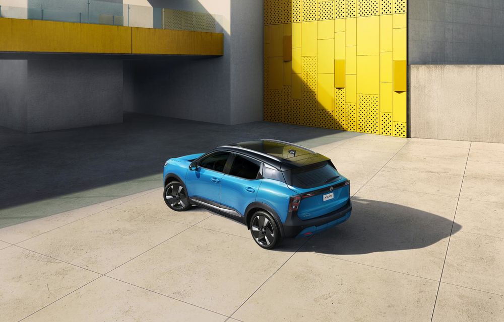 Nissan Kicks e-POWER seen from above, in an urban setting