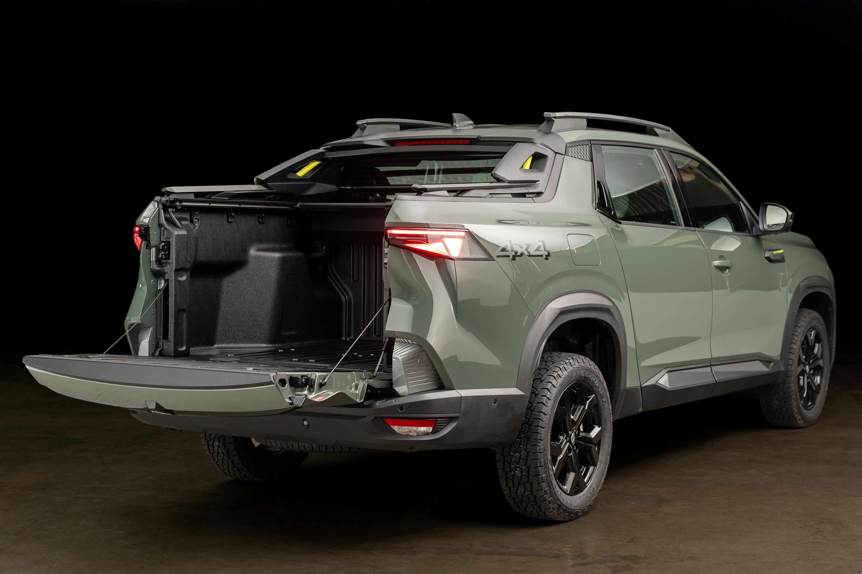 Renault Niagara, vista trasera con el portón bajado