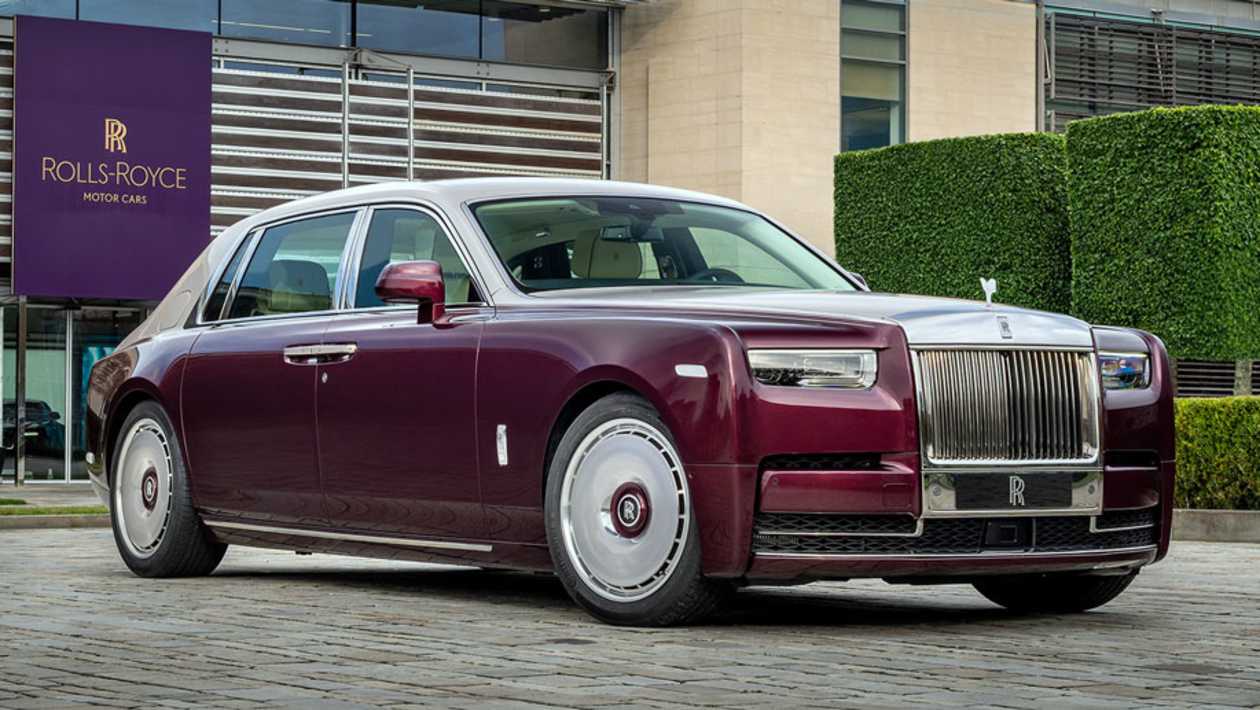 Rolls-Royce Phantom Hummingbird, front view