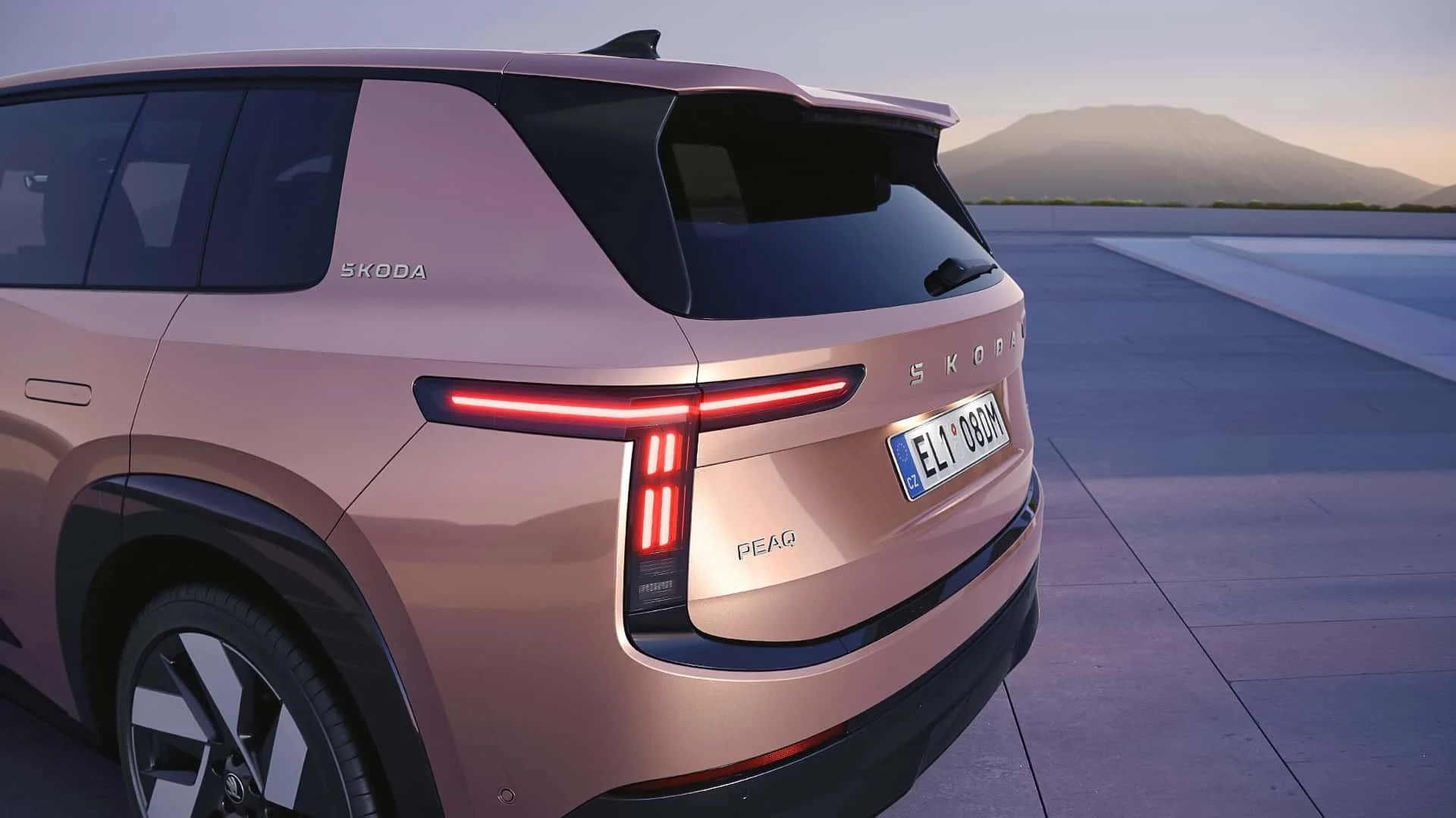 Skoda Peaq 2026: partea din spate